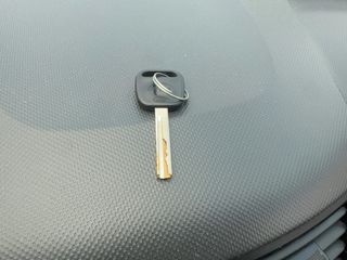 2016 Hyundai Accent SE - Interior Steering Wheel With Keys Image